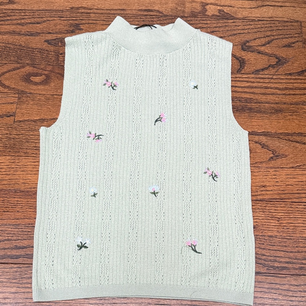 Zara Floral Embroidered knit Sleeveless Sweater